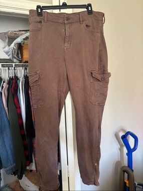 2/$30 American Eagle Cargo Jeans